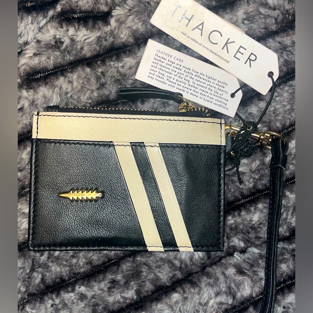 NWT THACKER AMBER WALLET WRISTLET